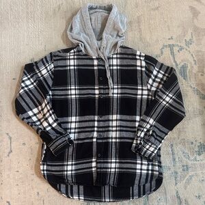 PacSun Black and White Plaid Hooded button down flannel